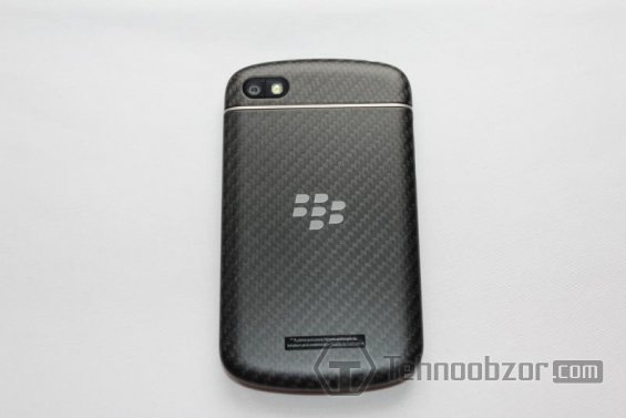  Blackberry Q10 -  8