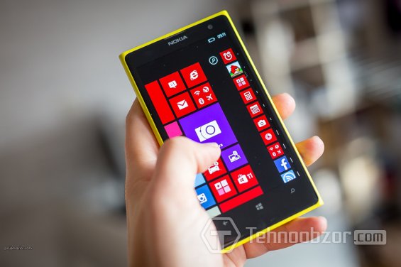   Nokia Lumia 1020, 