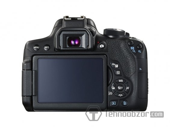    Canon EOS 750D