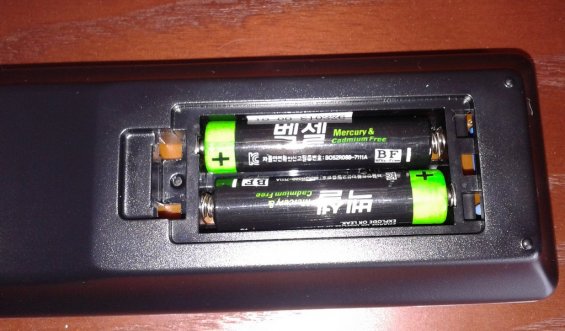 Питание ПДУ стандартное - две батарейки АА