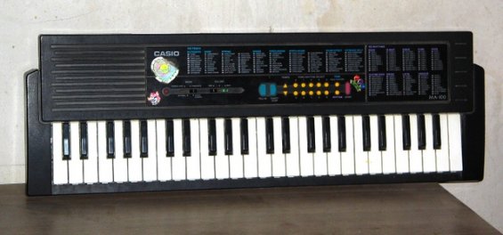 Музыкальный синтезатор CASIO MA-100