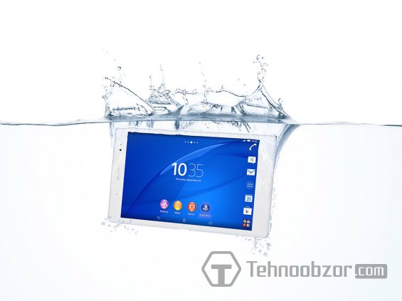 Планшет Sony Xperia Z3 Tablet Compact в воде