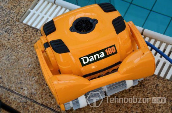 Робот-пылесос для бассейна Dolphin Dana 100