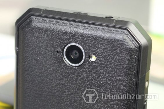 Камера смартфона Sigma mobile X-Treme PQ27