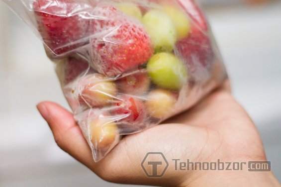 Замороженные в вакуумном пакете фрукты