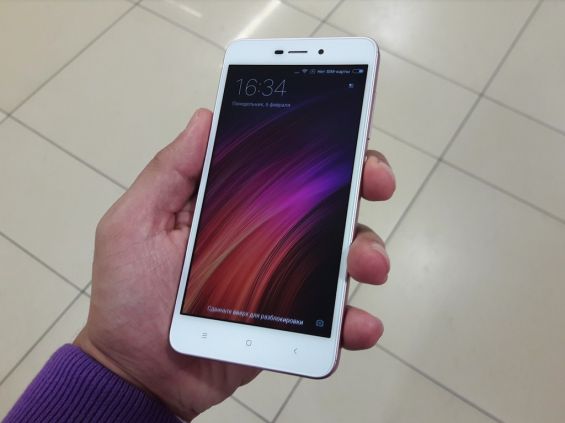 Экран телефона Xiaomi Redmi 4A