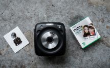 Fujifilm Instax SQ 10 – фотоаппарат со мгновенной печатью