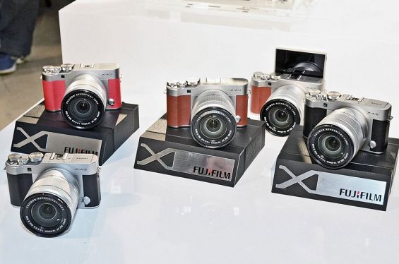 Пять камер Fujifilm X-A3 на выставке