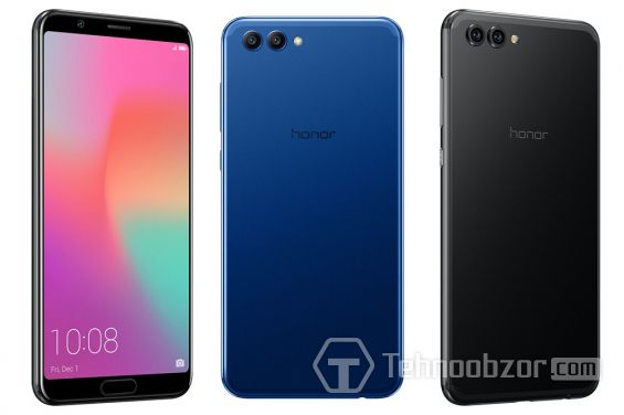 Три смартфона Huawei Honor View 10 на белом фоне