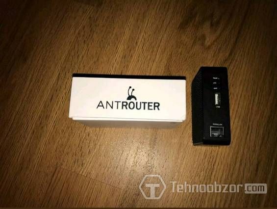 Асик Bitmain Antrouter R1-LTC и упаковка от него