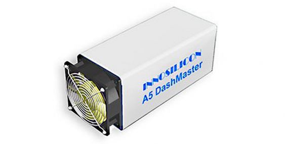 Innosilicon A5 DashMaster на белом фоне