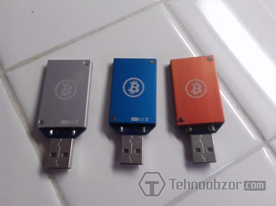 Три асика USB Block Erupter