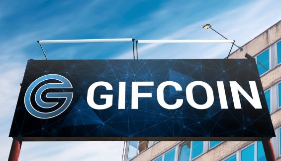 Билборд с эмблемой проекта GIFcoin