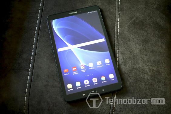 Планшет Samsung Galaxy Tab A 10.1 в рабочем состоянии