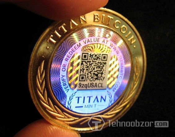 Bitcoin-монета крупным планом