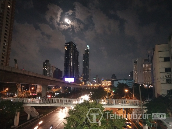 Съёмка ночного города на камеру Vivo X21