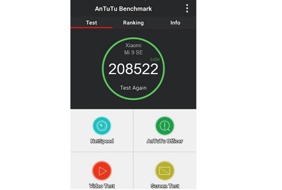 Результат теста Xiaomi Mi 9 SE в бенчмарке AnTuTu
