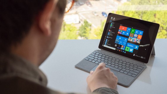 Интерфейс меню планшета Microsoft Surface Go 2019