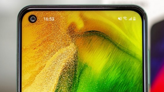 Экран Samsung Galaxy A60 крупным планом