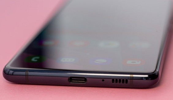 Нижняя грань на Samsung Galaxy S10 Lite