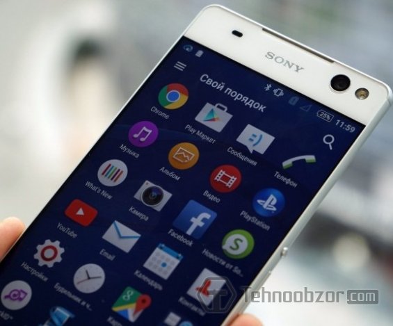 Рабочий стол смартфона Sony Xperia C5 Ultra Dual