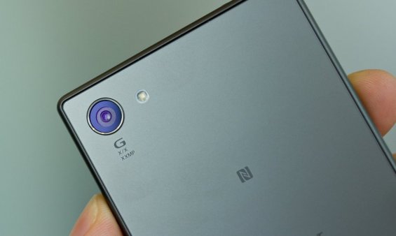 Камера смартфона Sony Xperia Z5 compact