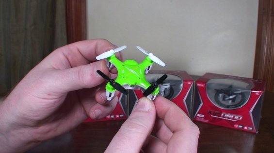 Syma X12 Nano в руках