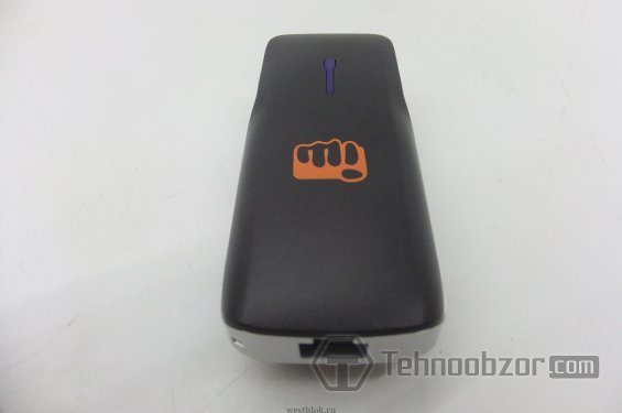 Портативный роутер-аккумулятор Micromax MMX440W