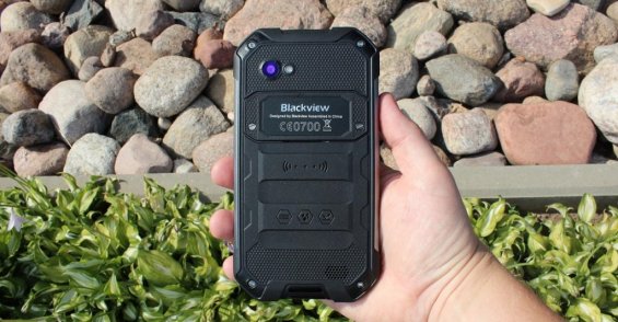 Объектив камеры Blackview BV6000