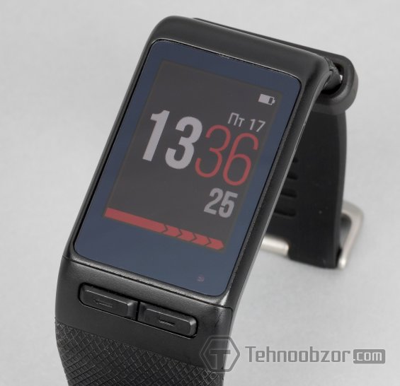 Экран Garmin vivoactive HR