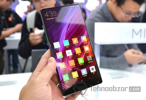 Меню смартфона Xiaomi Mi Mix