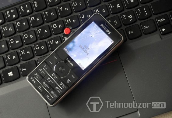 Дизайн Philips Xenium X1560