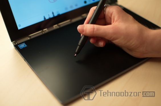 Рисование на Lenovo Yoga Book