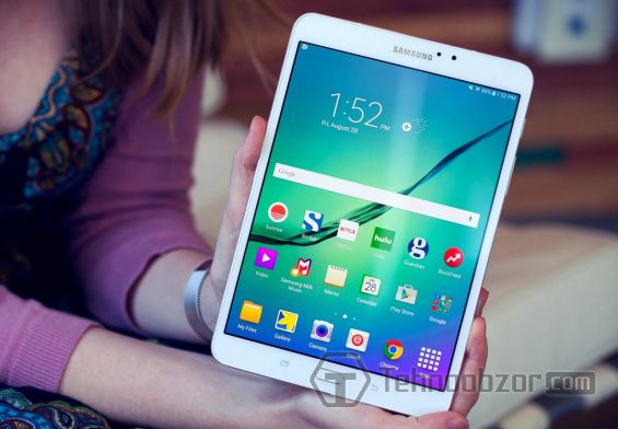 Белый Samsung Galaxy Tab S3