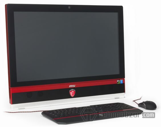 Моноблок MSI AG270 2QE на белом фоне