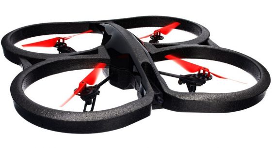 Parrot AR.Drone 2.0 на белом фоне