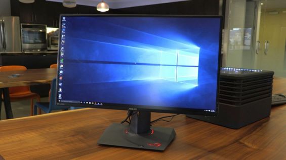 Монитор ASUS ROG Swift PG279Q на столе