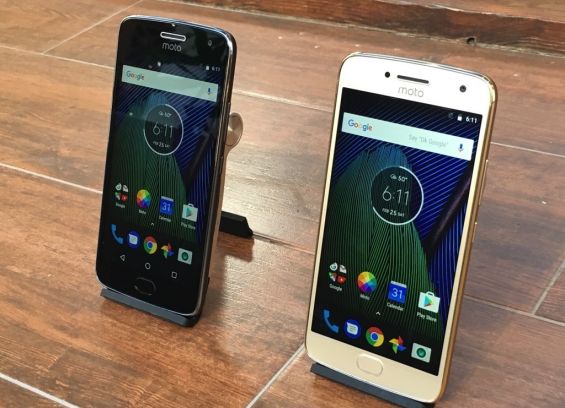 Дисплеи телефонов Moto G5 и Moto G5 Plus