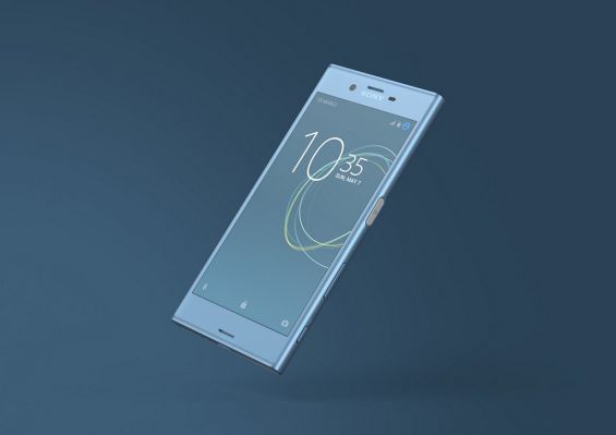 Sony Xperia XZs на темно-синем фоне