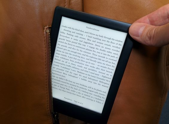 Kobo Glo HD в сумке