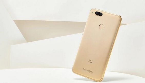 Xiaomi Mi A1 с золотистым корпусом