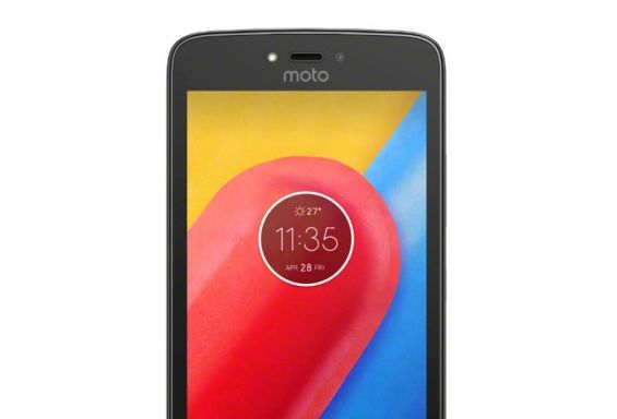 Дисплей Motorola Moto C крупным планом