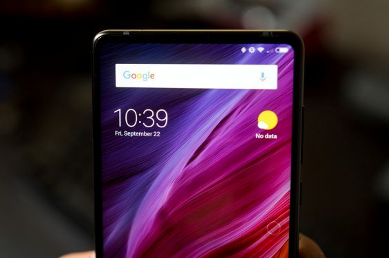 Главное меню смартфона Xiaomi Mi MIX 2