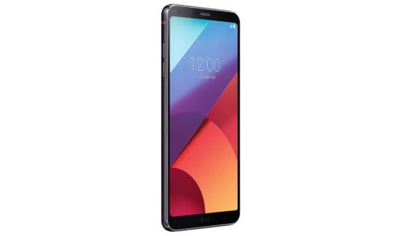 Смартфон LG G6 на белом фоне