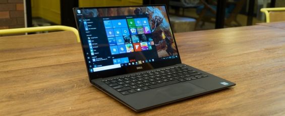 Dell XPS 13 9360 на столе