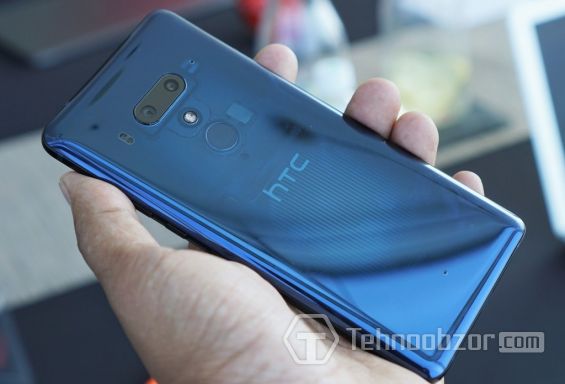 Задняя панель телефона HTC U12 Plus