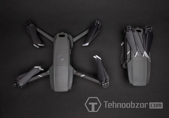 Вид сверху на дрон DJI MAVIC 2 PRO в сложенном и раскрытом состоянии