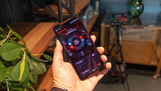 Расширение Game Center запущено на смартфоне ASUS ROG PHONE