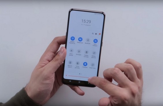 Меню с сетевым функционалом Samsung Galaxy A80