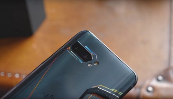 Тыльная основная камера ASUS ROG Phone 2